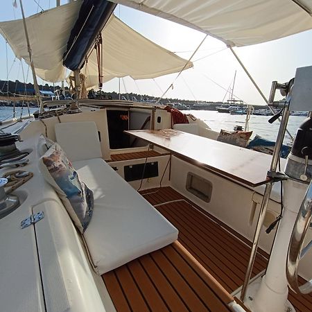 Dormire In Barca A Vela Maratea Ngoại thất bức ảnh