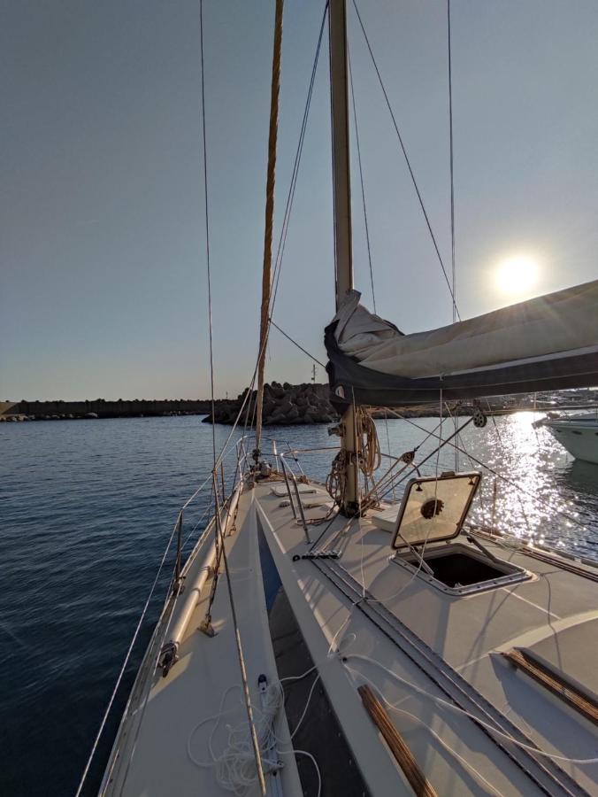 Dormire In Barca A Vela Maratea Ngoại thất bức ảnh